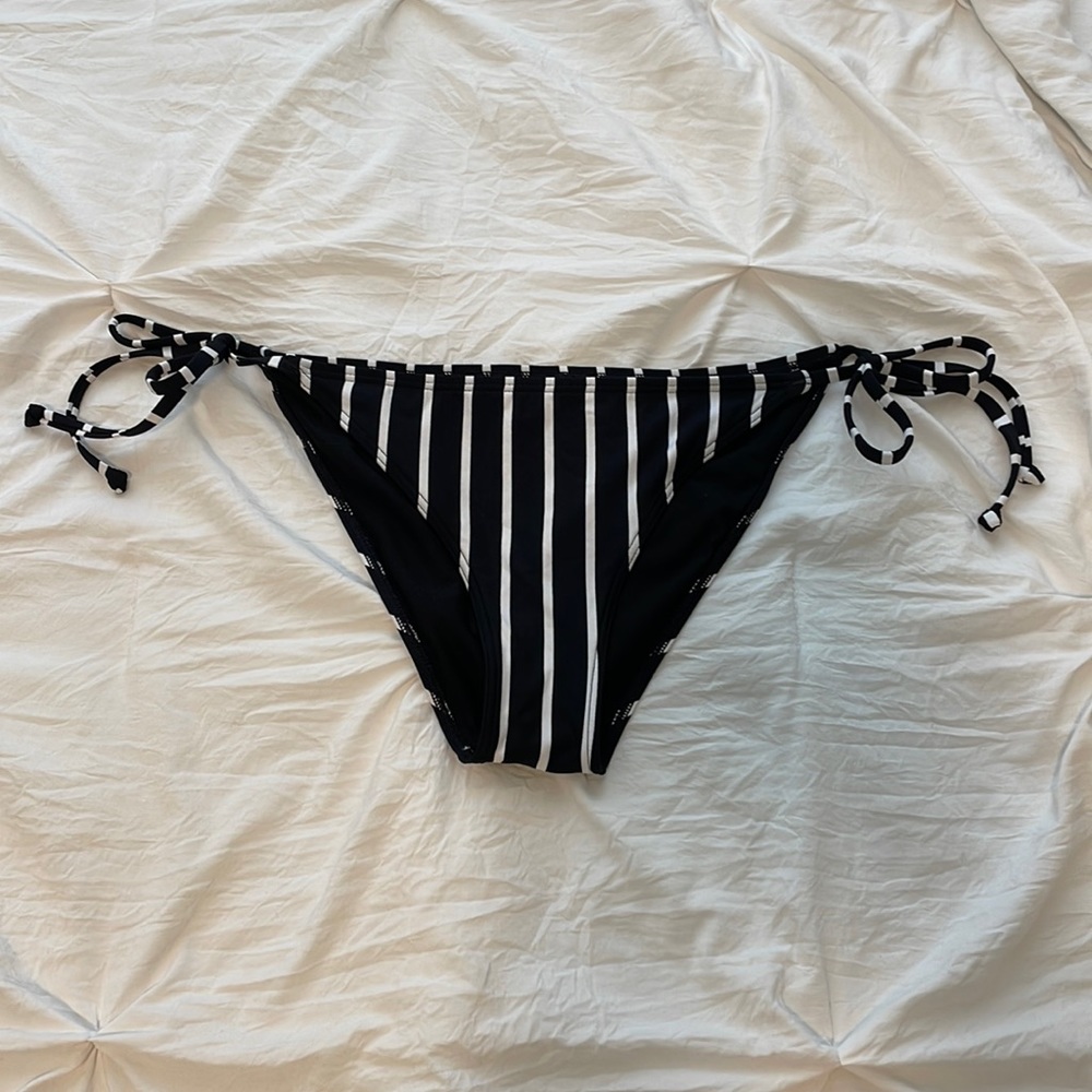 Roxy bikini bottoms